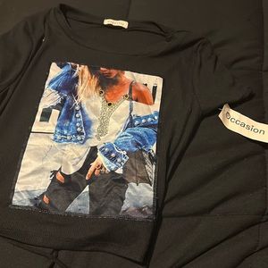 black shirt,